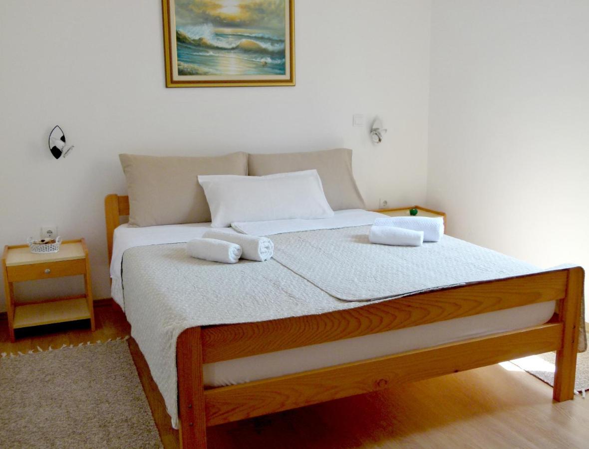 Apartmani Marija Medulin Exterior foto